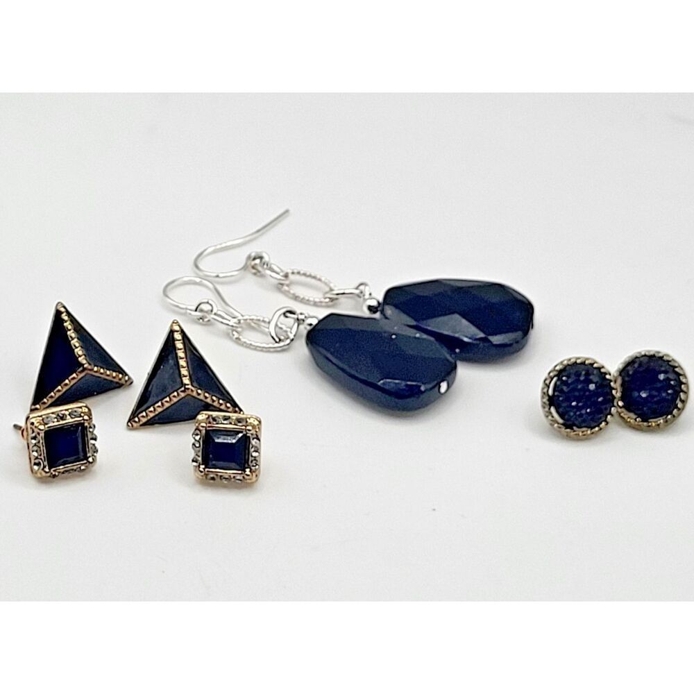 Lot of 4 80s Black and Gold Enamel Acrylic Gold Metal Alloy Earrings